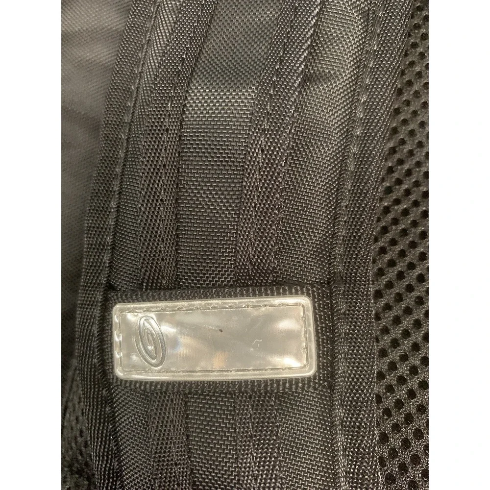 Timbuk2 note there